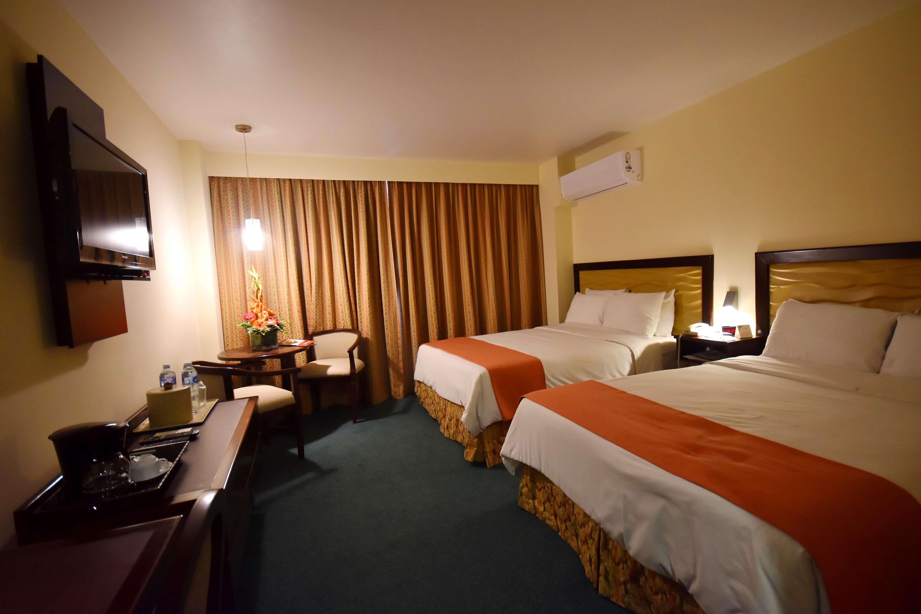 Best Western Plus - Magee Inn & Suites Exterior foto