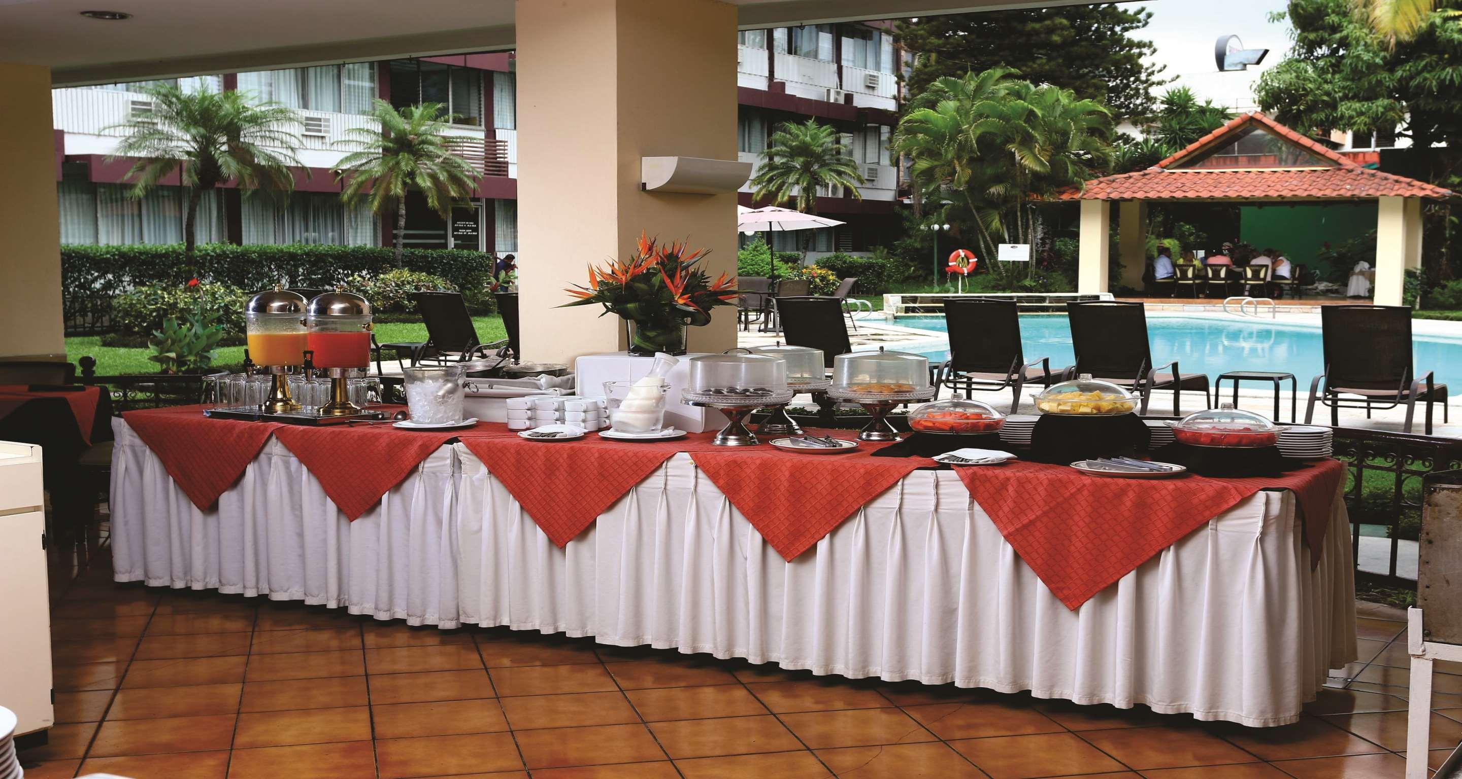 Best Western Plus - Magee Inn & Suites Exterior foto